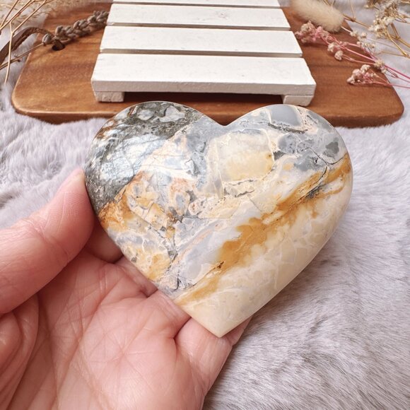 Beautiful Maligano Jasper Heart - Picture 2 of 5